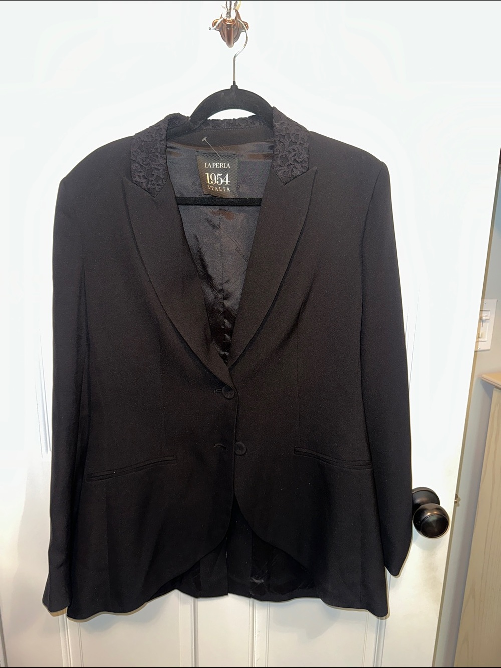 La Perla US women’s 10 black blazer